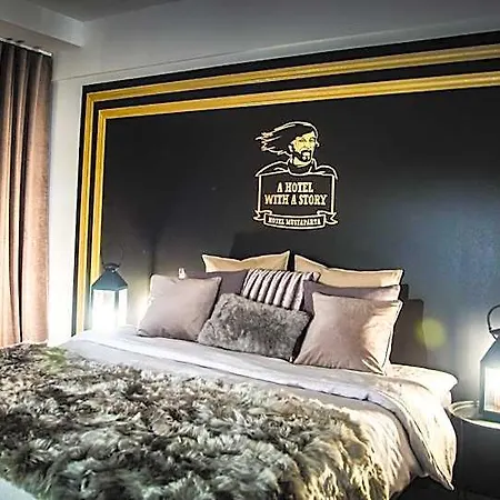 Boutique Mustaparta